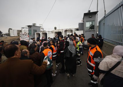 الاحتلال يفرض قيودا مشددة على دخول المصلين للمسجد الأقصى