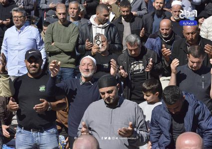 80 ألف مصل يؤدون صلاة الجمعة الأولى من رمضان في المسجد الأقصى
