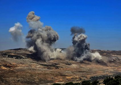 جيش الاحتلال: نهاجم أهدافا لحزب الله في منطقة بعلبك في لبنان