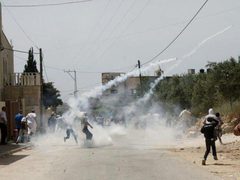 اندلاع مواجهات مع الاحتلال في كفر قدوم شرق قلقيلية