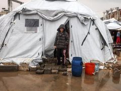 الأمم المتحدة تحذر من مخاطر اندلاع الحرائق في مخيمات غزة