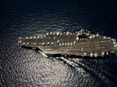 الحشد الأكبر منذ 2003: تفاصيل انتشار القوات الأمريكية قرب إيران