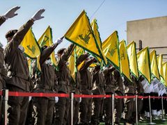 تقديرات إسرائيلية: معركة متعددة الجبهات إذا هوجمت إيران