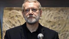 لاريجاني يزور مسقط الثلاثاء حاملا رد طهران بشأن الملف النووي