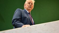 نيويورك تايمز: ترامب بحث خيارات عسكرية ضد إيران بينها ضربة واسعة لإسقاط القيادة