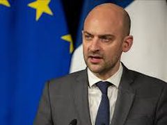 وزير الخارجية الفرنسي: يجب أن تصل المساعدات الغذائية لغزة دون عوائق