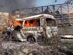 اليمن: وفاة 11 شخصاً في حادث تصادم مروع واحتراق حافلة بمحافظة أبين