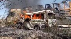 اليمن: وفاة 11 شخصاً في حادث تصادم مروع واحتراق حافلة بمحافظة أبين