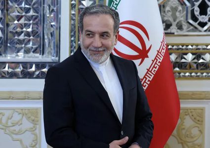 عراقجي: مستعدون للحرب أو السلام… وإسرائيل تسعى لجرّ ترامب إلى مواجهة مع إيران