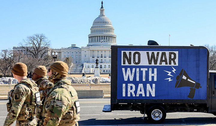 مسؤولون "إسرائيليون": المفاوضات مع إيران لن تنجح والهجوم مسألة وقت