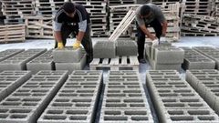 الإحصاء: انخفاض طفيف في أسعار تكاليف البناء بالضفة