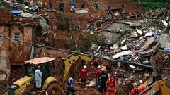 مصرع 30 شخصا جراء السيول في البرازيل