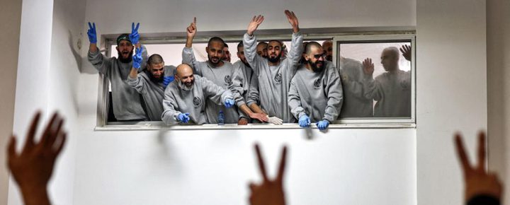 نادي الأسير: تزايد الحالات المرضية وسط اعتداءات وانعدام العلاج في سجن "عوفر"