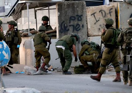 3 إصابات إثر الاعتداء عليهم بالضرب من قبل جنود الاحتلال في كفر قليل جنوب نابلس