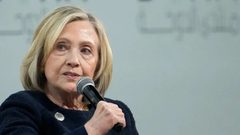 هيلاري كلينتون تطالب باستدعاء ترامب في تحقيق الكونغرس بقضية إبستين