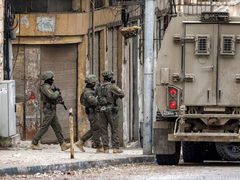 إصابات بالاختناق خلال اقتحام الاحتلال لمدينة نابلس