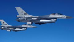 الكشف عن حجم ونوع الطائرات الامريكية في اسرائيل