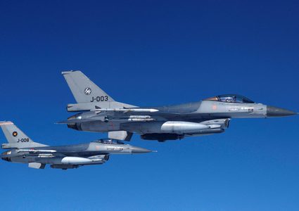 الكشف عن حجم ونوع الطائرات الامريكية في اسرائيل