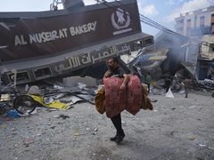 المحكمة الاسرائيلية تجمد قرار الحكومة من المنظمات الدولية مم العمل في غزة