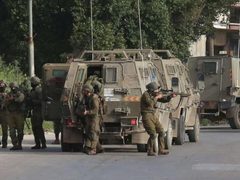 الاحتلال يقتحم بلدة الزاوية