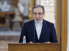 وزير الخارجية الإيراني للولايات المتحدة: "لا تبالغوا"