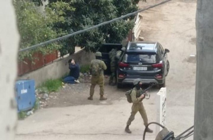 لليوم الرابع: الاحتلال يواصل عدوانه على اللبن الشرقية وينكل بالمواطنين