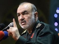 الحرس الثوري يهاجم إسرائيل والحوثيون يتوعّدون