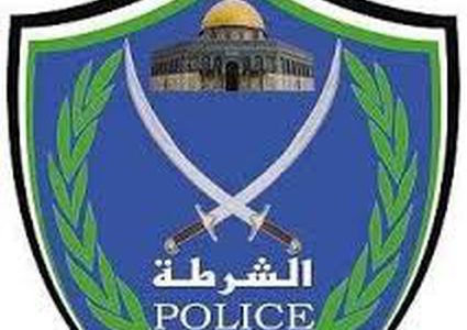 الشرطة تحذر المواطنين من شظايا الصواريخ وتدعو للبقاء في الطوابق السفلية