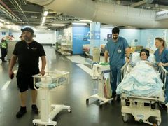 صحة الاحتلال: رفع التأهب لأعلى مستوى والانتقال لمجمعات تحت الأرض