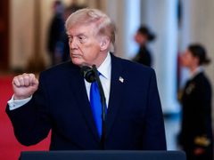 تعليق  ترامب على تقارير "مقتل خامنئي"