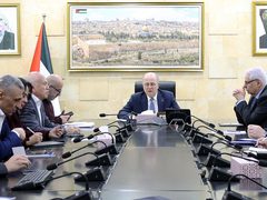 استجابة لتوجيهات الرئيس.. عمل حكومي متكامل لمواجهة التطورات الراهنة