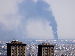 الإعلام العبري: الضربة على إيران تهدف لتغيير النظام