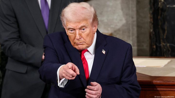 ترامب يهدد إيران بقوة عسكرية "غير مسبوقة" إذا ردت على الضربات الأمريكية