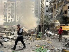 عدوان إسرائيلي واسع على ضاحية بيروت وتهديد بقصف بلدات جنوبًا