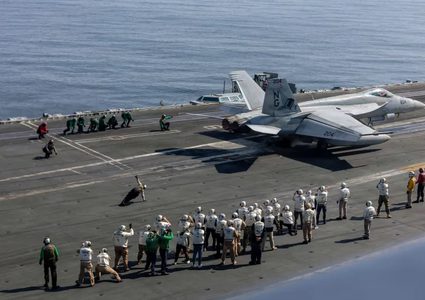 تقرير: أسباب تأجيل الضربة الأميركية الإسرائيلية لإيران أسبوعًا قبل تنفيذها