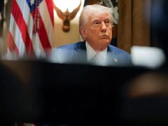 بعد تصريح ترامب عن "أسلحة لا محدودة".. تقرير يكشف الحقيقة