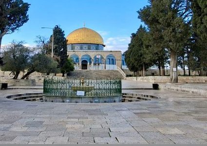 الاحتلال يمنع إقامة صلاة الجمعة الثالثة من رمضان في "الأقصى" ويواصل إغلاقه لليوم