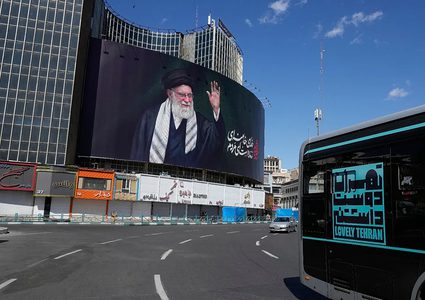 إيران: اجتماع انتخاب القائد الإيراني الجديد سيُعقد في الـساعات القادمة