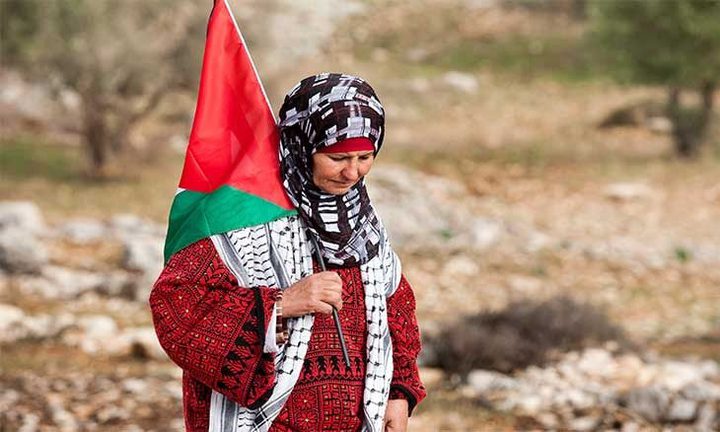 شؤون المرأة: المرأة الفلسطينية ركيزة أساسية في معركة الصمود والبقاء