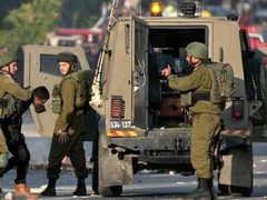 الاحتلال يقتحم  بلدات في القدس