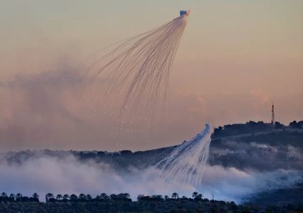 "رايتس ووتش" تتهم إسرائيل باستخدام الفوسفور الأبيض في لبنان