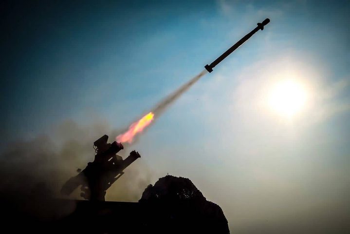 رويترز: إيران لا تزال تحتفظ بأكثر من نصف مخزونها الصاروخي