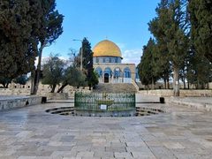 الاحتلال يواصل اغلاق المسجد الأقصى لليوم الـ11 ويمنع التراويح والاعتكاف فيه