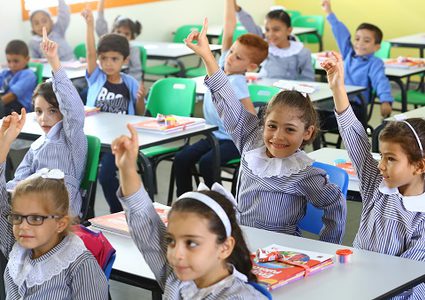 تحويل دوام المدارس والجامعات إلكترونيًا حتى نهاية رمضان باستثناء طلبة التوجيهي