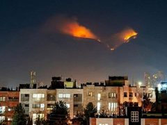 صواريخ إيران وحزب الله تمطر إسرائيل ودول الخليج