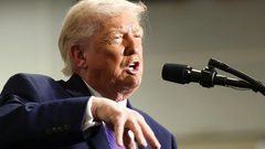 ترامب: منع إيران من امتلاك سلاح نووي أهم من أسعار النفط