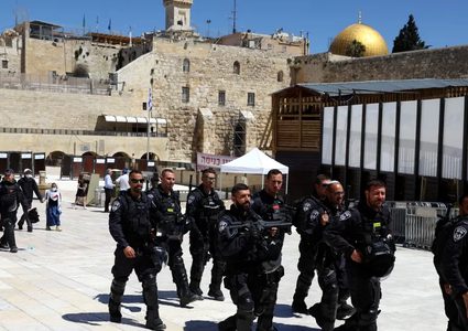 الاحتلال يقرر إبقاء المسجد الأقصى مغلقا ومنع أداء الصلاة فيه