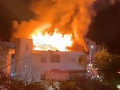 صاروخ ايراني يستهدف مباني اسرائيلية ويلحق اضرارا جسيمة