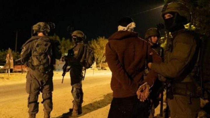 الاحتلال يعتقل ثلاثة مواطنين من نابلس