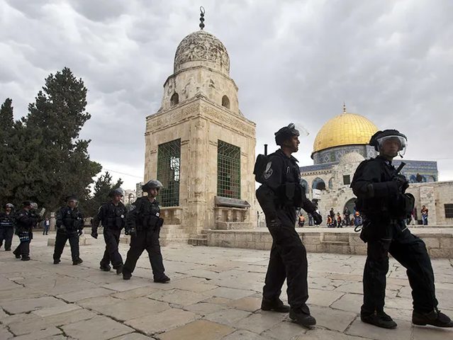 متطرفون يهود يواصلون التحريض على استهداف المسجد الأقصى